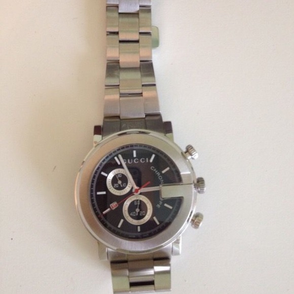New with box Gucci watch - Picture 2 of 5